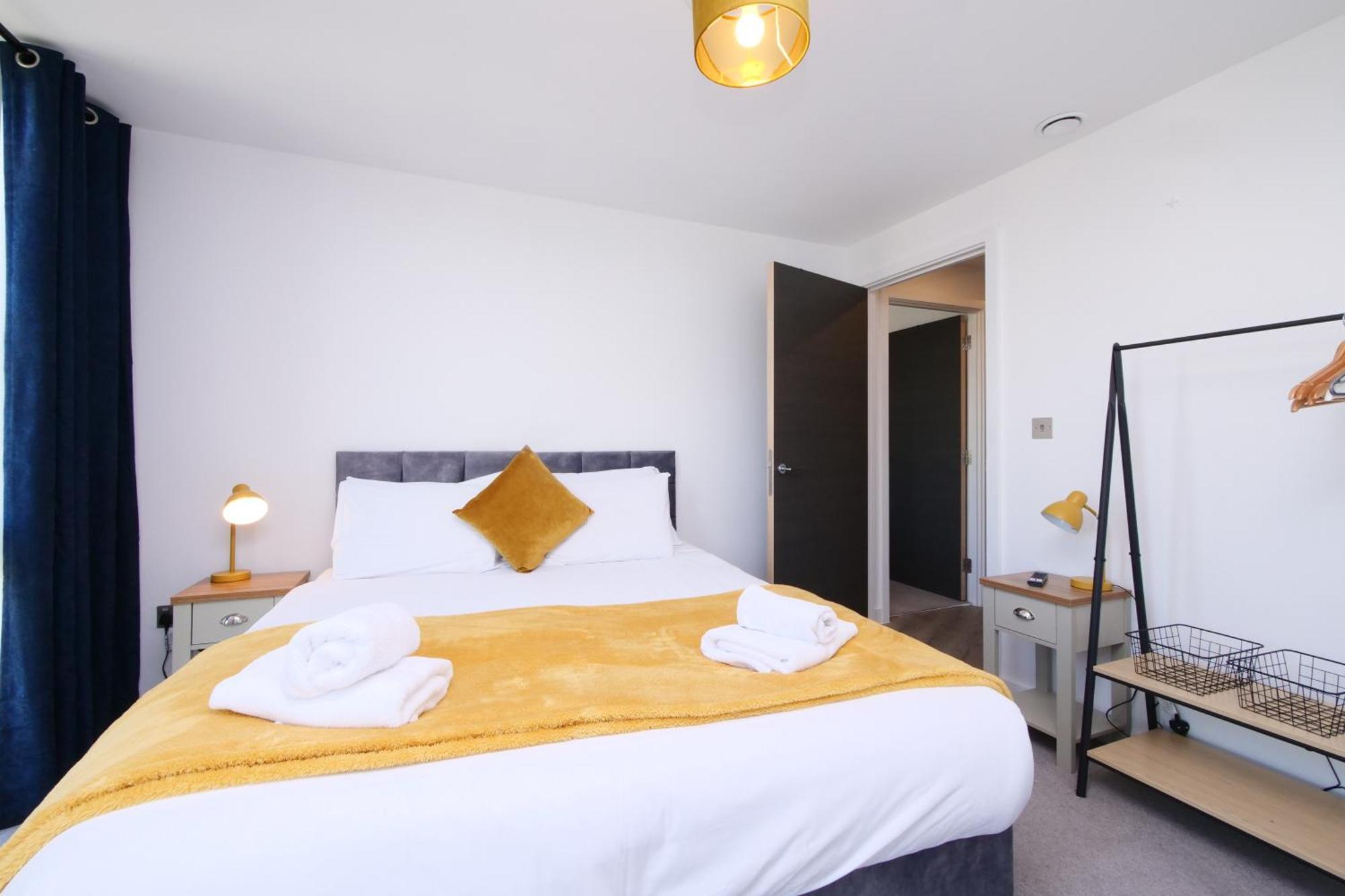 Charms At Citygate With Free Use Of Onsite Gym Appartamento York